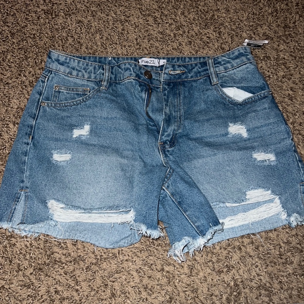 jean ripped shorts